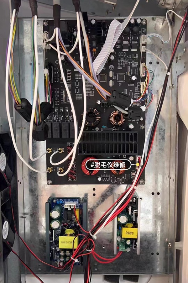 美容院脫毛儀器開機后沒有任何反應(yīng)怎么維修